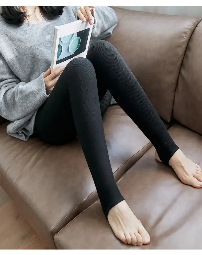 Ribbed Cotton Stockings - Free Size (Fits Up to 30” Waist)